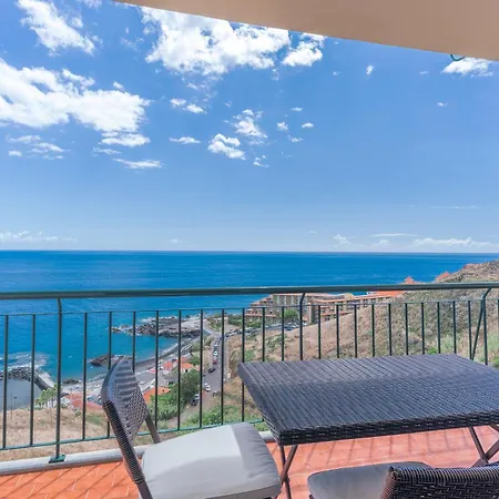 Sunspot Reis Magos With Sea View Apartment