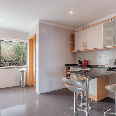 Sunspot Reis Magos With Sea View By Madeira Caniço