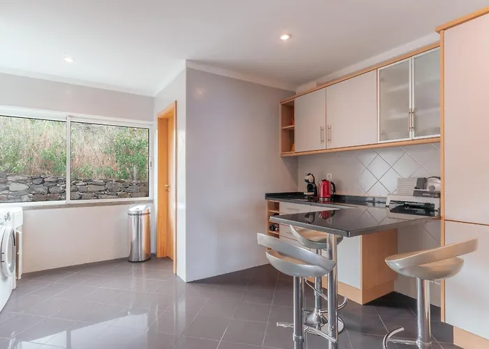 Sunspot Reis Magos With Sea View By Madeira Caniço